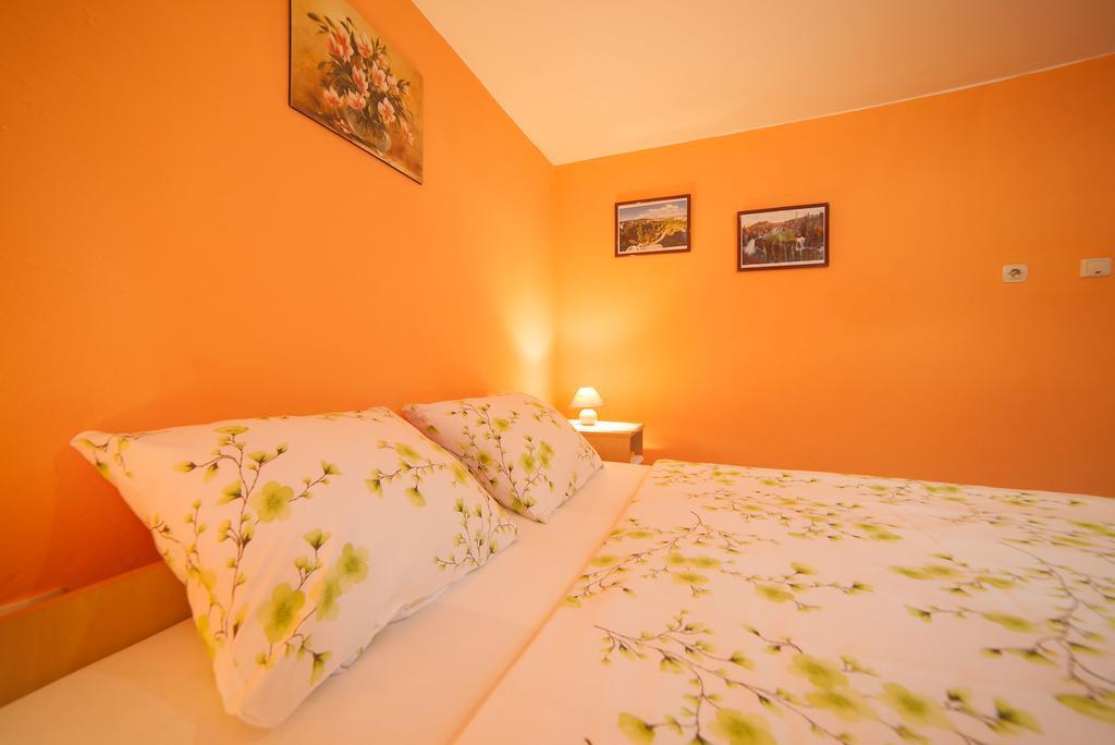 Apartment Tomasevic Slunj Bagian luar foto