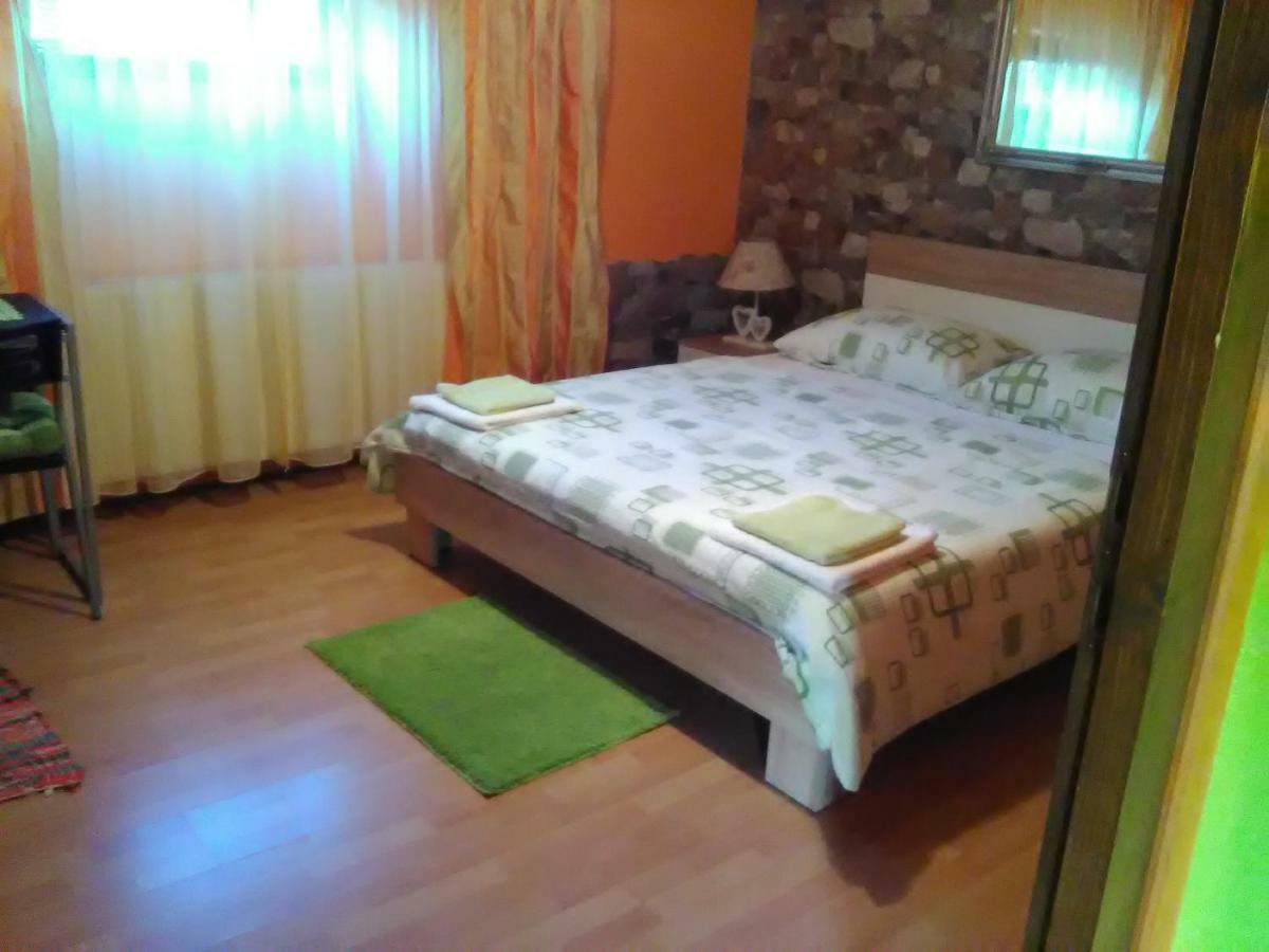 Apartment Tomasevic Slunj Bagian luar foto