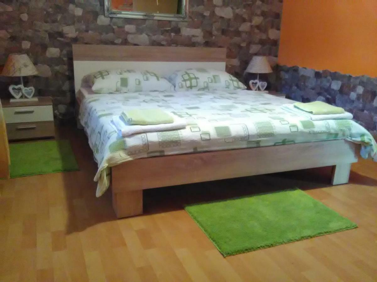 Apartment Tomasevic Slunj Bagian luar foto