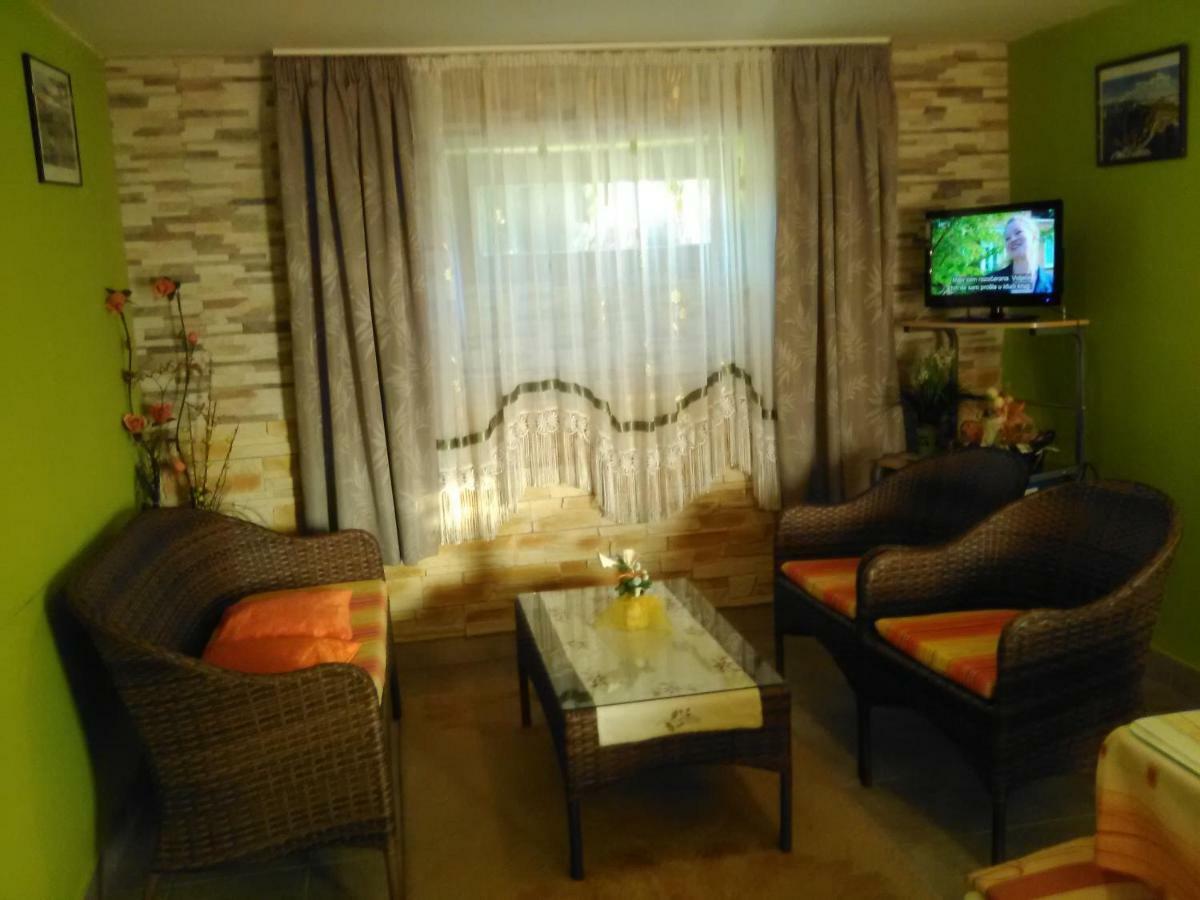 Apartment Tomasevic Slunj Bagian luar foto