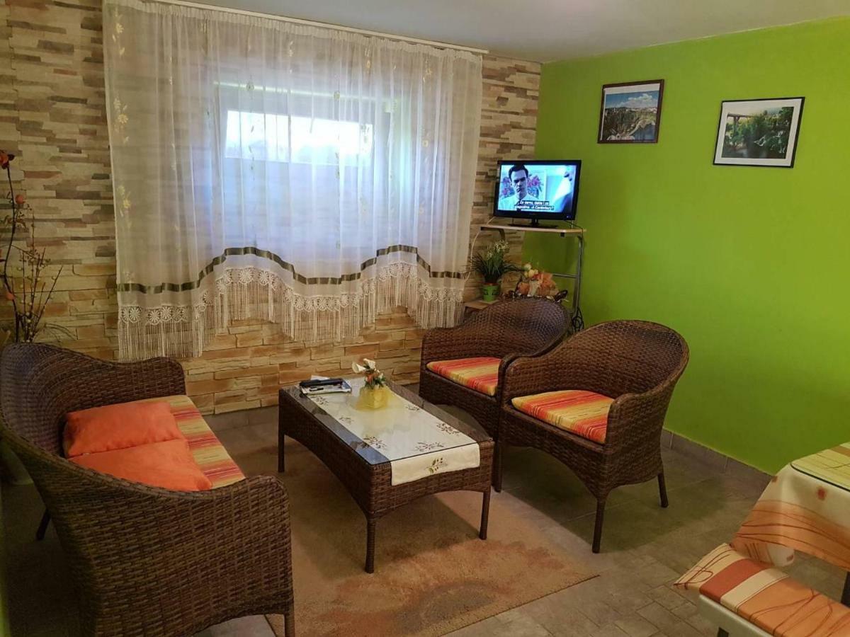 Apartment Tomasevic Slunj Bagian luar foto